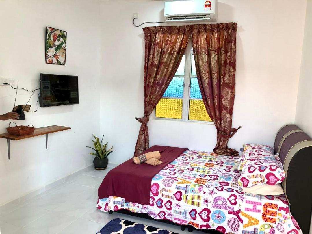 Lakse Inn Homestay Kampong Pengkalan Maras Екстер'єр фото